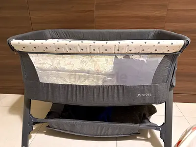 Gray Portable Baby Bassinet / Cradle - Lightly Used
