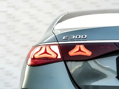 Mercedes-Benz E-Class E 300, миниатюра 2