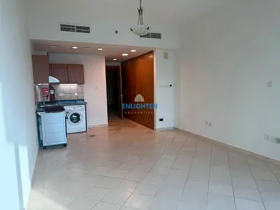 BRIGHT & SPACIOUS | WELL-MAINTAIN | PRIME LOCATION