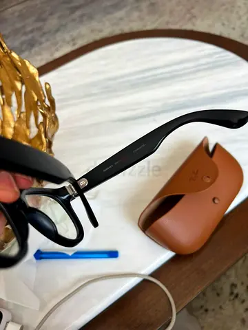 Ray-Ban Meta Headliner Smart Glasses (Shiny Black / Blue-Light Filter) + Charging Case