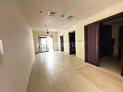 Luxurious 1 Br Apartment | Low Floor