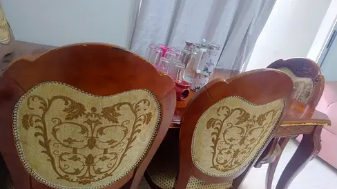 Classical Wooden Dining table with Upholstered Chairs