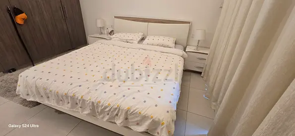 Luxury King Size Bed - 2 side shelves - 1 dressing table - 1 luxury mattress (Call 0509108706)