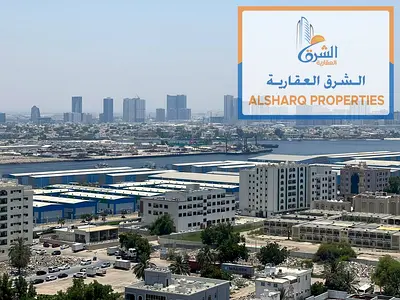 مشيرف عجمان _غرفه ماستر_التكييف علي المالك _خزائن بالحائط _اطلاله بحريه _الموقع مميز