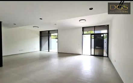 Spacious 4BR | Unfurnished | Available May 25