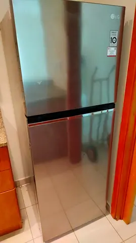 LG Top Freezer Fridge