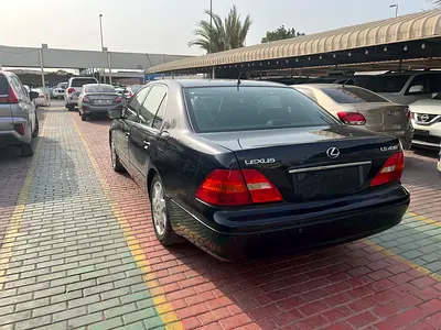 2001 Lexus LS-SERIES 照片 4