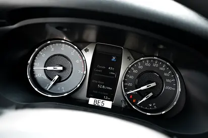 صورة 10 لـ 2026 Toyota HILUX