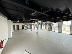Business Ready Showroom | High Visibility | 4 Cheques