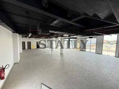 Business Ready Showroom | High Visibility | 4 Cheques