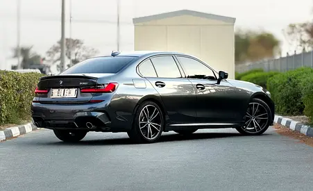 BMW 3 Series 330i, миниатюра 2