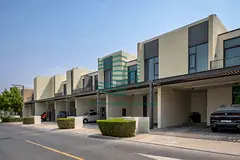 Grab the Deal | Near to Park & Pool | Single Row