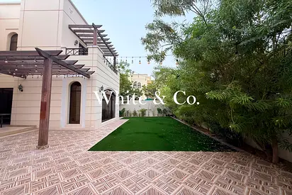 Large Garden | Single Row | Unfurnished