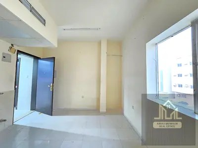 wow beautiful apartment ready to move \\ neat and clean\\ family building // just in 16k