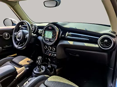 2019 MINI COOPER — фото 10