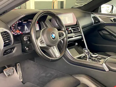 صورة 11 لـ 2021 BMW 8-SERIES