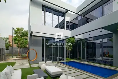 Luxury 4BR Villa with pool | Selling less than OP| Distress deal