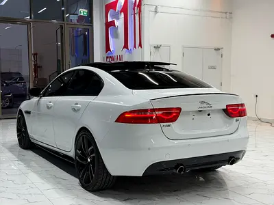2017 Jaguar XE 缩略图 5
