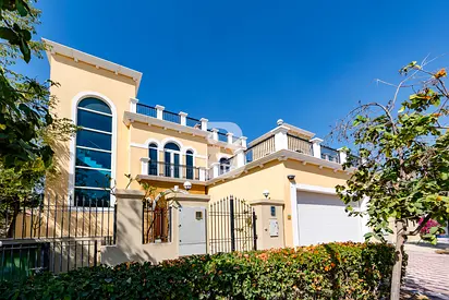 4 BR Single row | Vastu | Big Plot