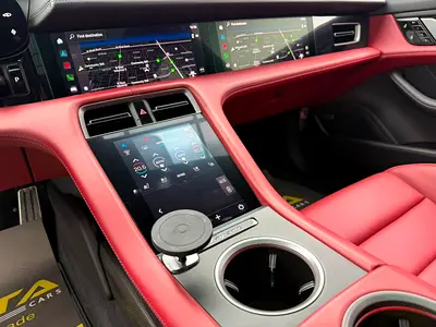 2021 Porsche TAYCAN — миниатюра 14