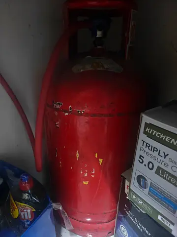 Emirates LPG Gas Cylinder (Large) - UAE
