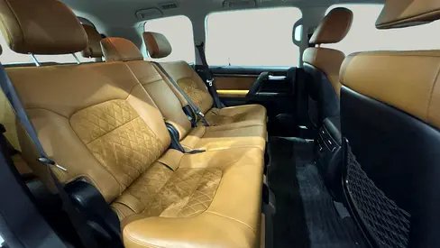 2021 Toyota LAND CRUISER — миниатюра 10