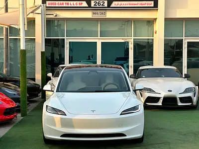 2024 Tesla MODEL 3 — фото 2
