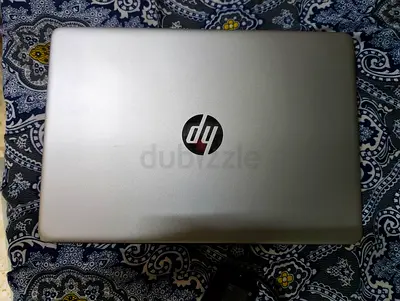 Laptop hp model 14s