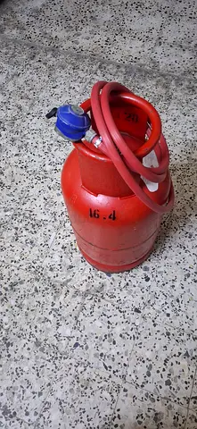 Emirates empty cylinder