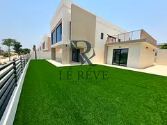 Golf & Swimming pool View | 4BHK + maid + Driver Reems | Studay Room with Balcony