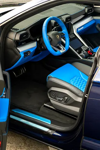 صورة 8 لـ 2020 Lamborghini URUS