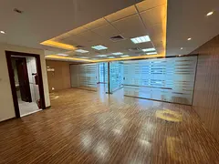LUXURY | PARTITIONS | CANAL VIEW