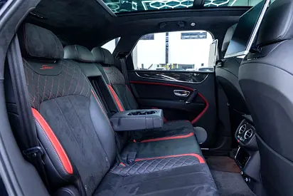 صورة مصغرة 13 لـ 2020 Bentley BENTAYGA