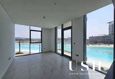Exclusive | Spacious Bedroom | Lagoon Front