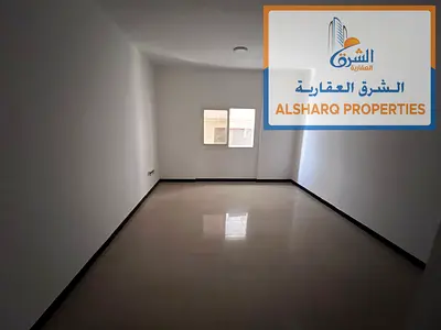 استوديو_ بمطبخ شبه منفصل_ مساحة كبيرة_ تقسيمات ممتازة_ تكييف مركزي_ سهل المخرج للشارقة ودبي