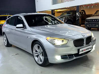 BMW 5 SERIES 535i GT ( GRAND -TURISMO ) 2011 73500 KMS GCC SPECS