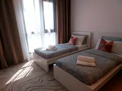 Bedspace For Females only ! Cozy Clean Studio