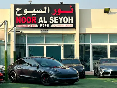 Tesla Model 3 Performance 2025 GCC Specs perfect condition  under Brandon New