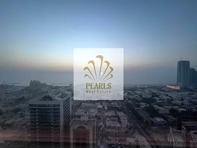 شقة 3 غرف ماستر وصالة في عجمان وان الراشدية 3 - إطلالة بحرية وغرفة خادمة وغسيل وباركن ومسبح وجيم بـ 70 ألف (4 دفعات)