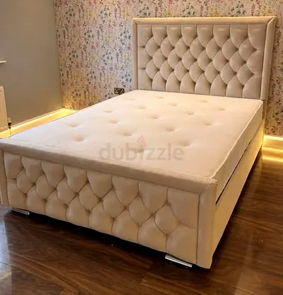 Brand new luxury 180*200 king size tufted Bed
