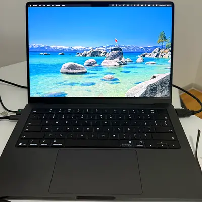 14-inch MacBook Pro in Space Black with M5 Pro chip | 48 GB RAM | 2 TB | Nano-texture display