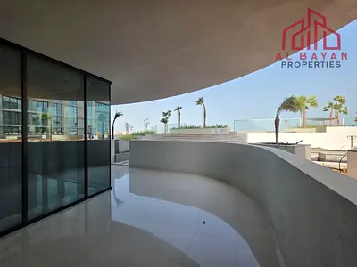 Huge 2 bedroom+maids| Direct beach access