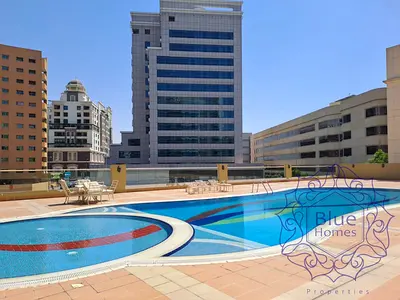 Chiller& gas free 3BR + maid room modern kitchen Huge Hall & rooms prime location Oud metha