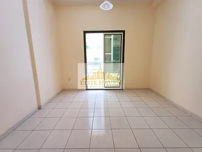 No commission 2 bhk with balcony. Close Hall easy way to Dubai with 4 cheque