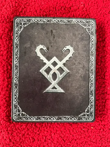 Ps4 G O D of W A R (2018) steelbook edition