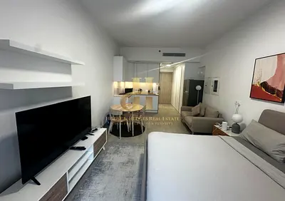 Modern Apartment- quality finishes- Prime Location