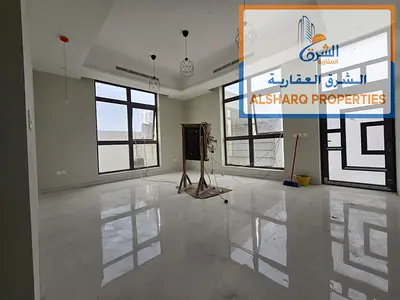 Smart home_Brand new_5 master bedrooms_Internal elevator_Central AC_Central gas_2 majlis_Spacious yard_Electronic gate parking_Fully equipped rooftop