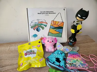 Mixed kids toys bundle — plush, sequin bags, slime & collectibles