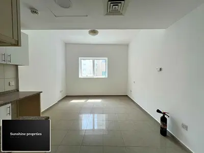 Studio Apartment | Free Parking | 1 Month Free |Close To Beach