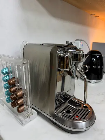 Nespresso Creatista Plus Capsule Espresso Machine with Capsule Holder - Great Condition